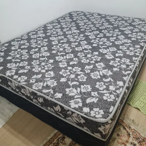 Cama
