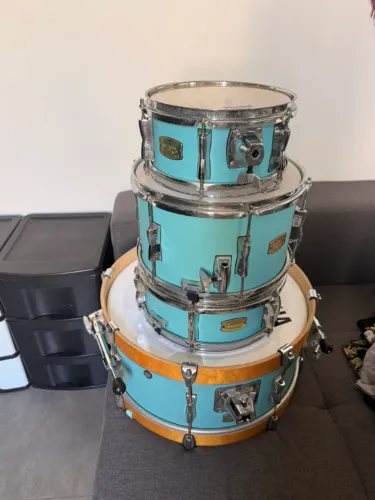 YAMAHA Stage Custom Hip 20" Matte Surf Green