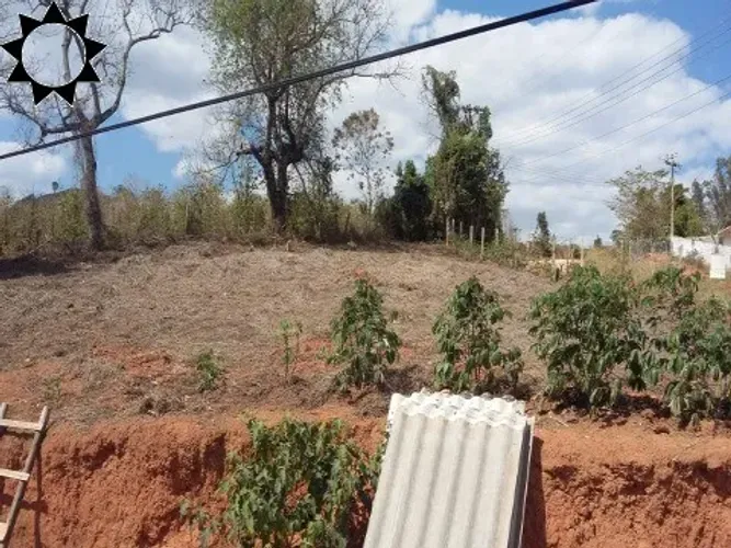 TERRENO LINDÓIA