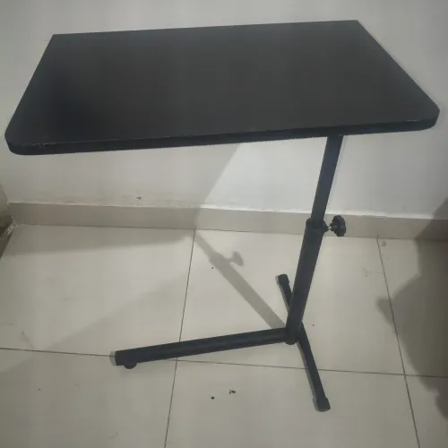 Mesa ergométrica para notebook multivisão