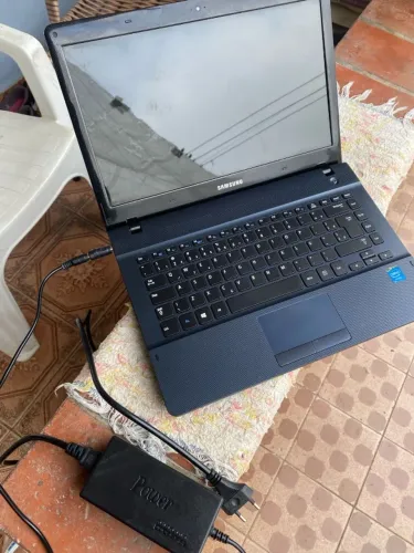 Notebook Samsung 320GB + 4 GB RAM