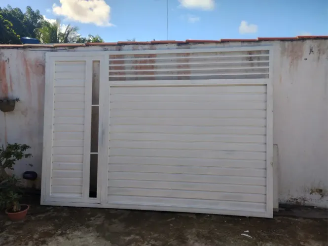 Portão de Metalon Galvanizado