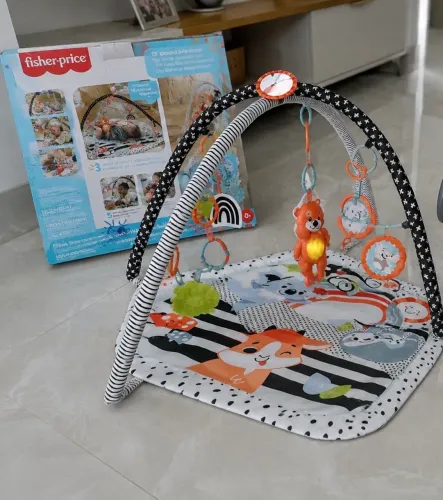 Tapete de Atividades Fisher-Price 3 em 1 Musical - Completo na Caixa