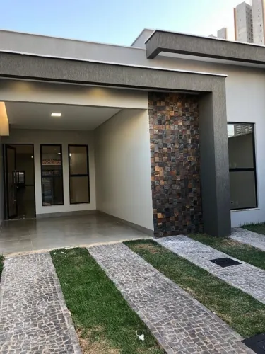 Casa à Venda no Jardim Atlântico Ótima Localização e Conforto