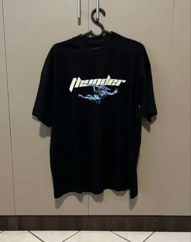 Camiseta Thunder- oversized tamanho M original