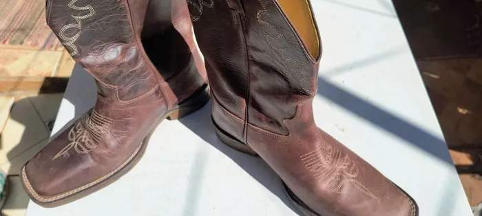 BOTA JACOMO