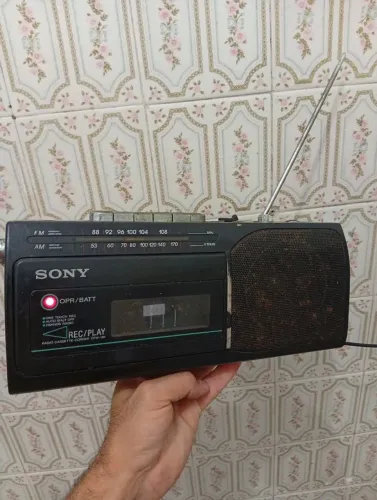 Rádio Sony cfm 130 funcionando 