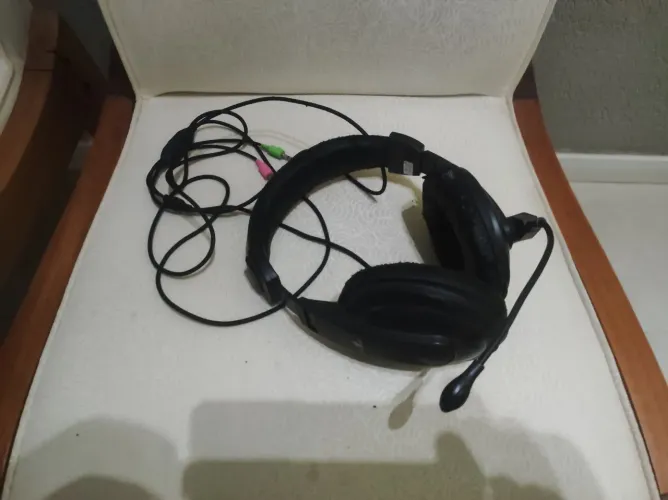 Headset 