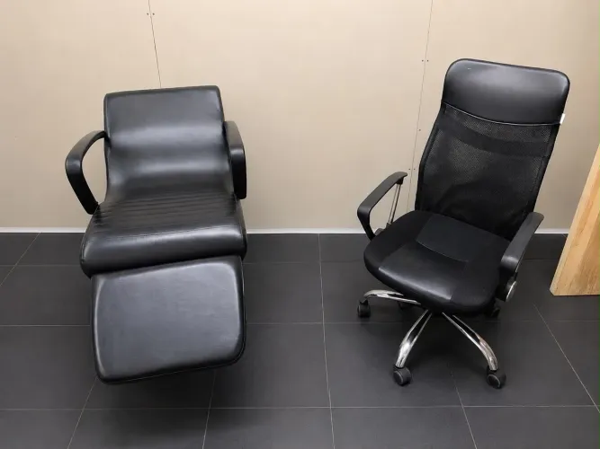 Vendo móveis cadeiras equipamentos para salão de beleza e barbearia