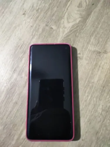 Celular Samsung S10,8gb De Memória RAM, 256gb De Armazenamento, Cor Preto, Semi-novo