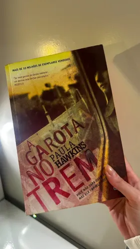 Combo - 3 Livros: Starters, A Garota no Trem e O Enigma da Borboleta