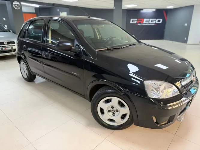 Chevrolet Corsa Hat. Maxx 1.4 8V Econoflex 5P 2011