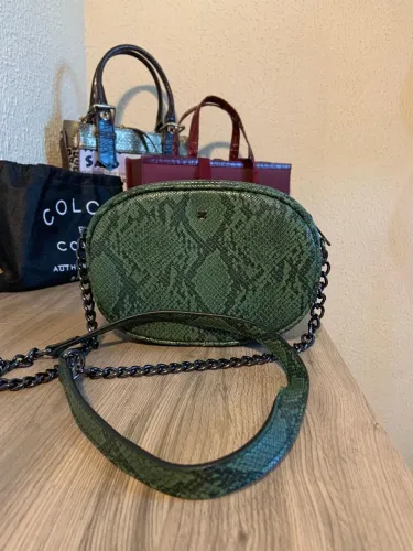 Bolsa transversal hering verde novíssima