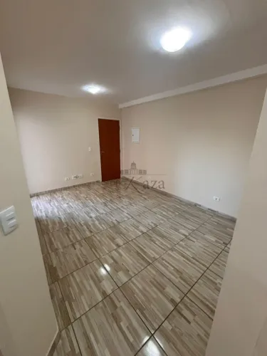 Apartamento - Jardim Oriente - Residencial Aquarela - 2 Dormitórios - 53m².