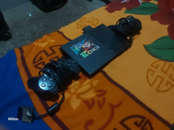 VENDA DE PS2 ORIGINAL COM MEMORY CARD E PENDRIVE