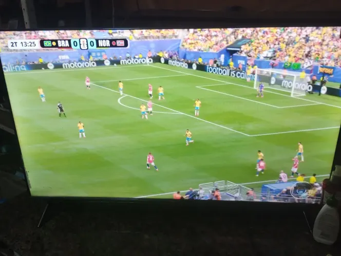TV SMART 40P