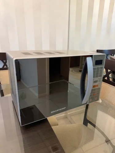 Vendo forno microondas Brastemp  