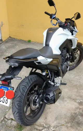 FZ 25 250 cilindradas