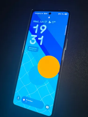 Galaxy Z Fold 5 - 512gb (marcas de uso - não atualiza - desconto pix)