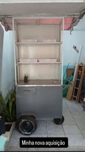 Carrinho de lanches reforçado