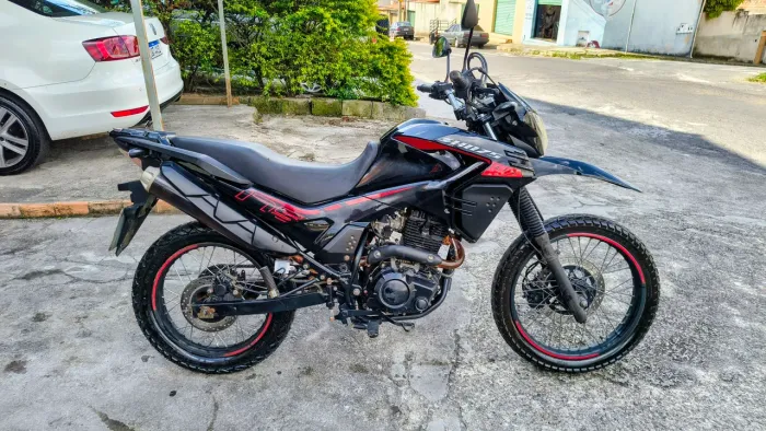 Shi 175cc 2026 Muito boa revisada URG BARATO TROCO 