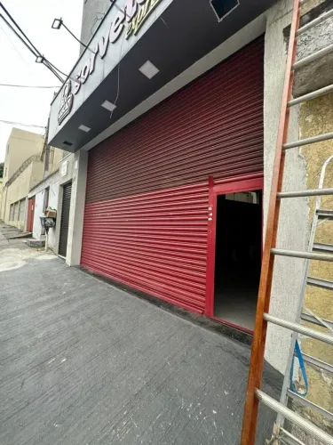 Salão Comercial para Locação na Stella Mazzuca em Ferraz de Vasconcelos