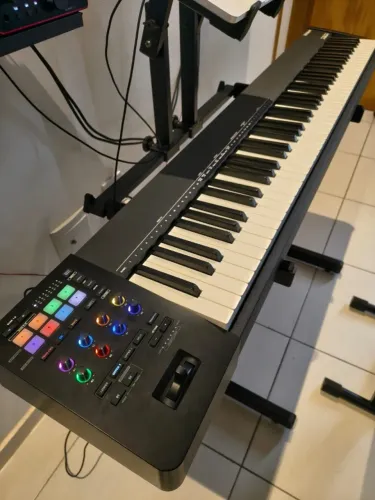 TECLADO CONTROLADOR ROLAND A88 MK2