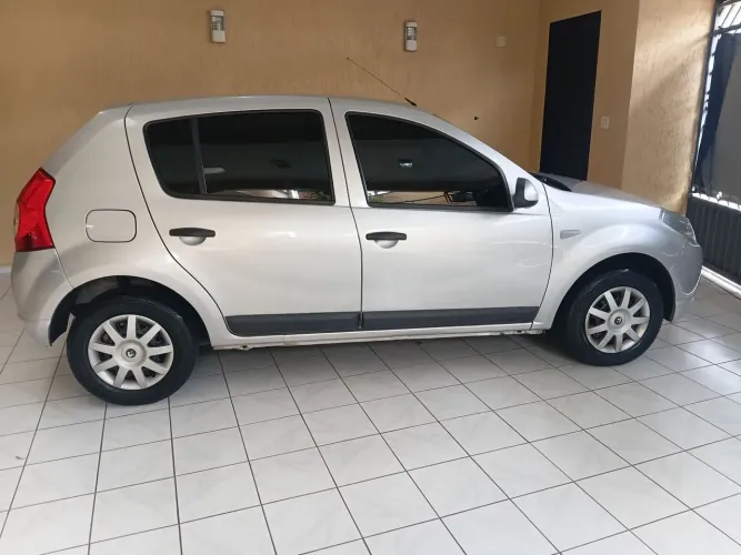 Renault Sandero Expression Hi-flex 1.0 16V 5P 2011