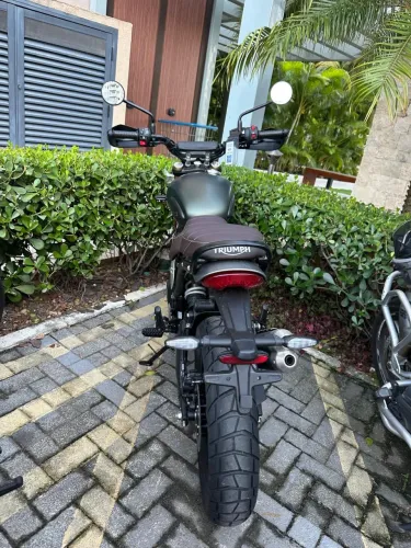 Vendo moto em estado de zero