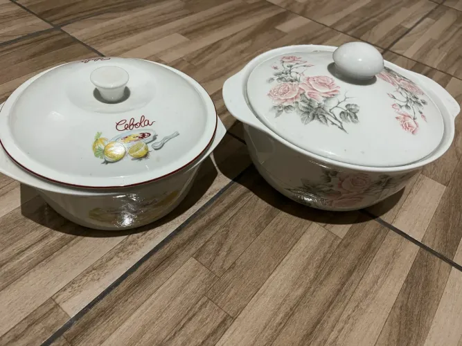2 panelas Vision e 2 sopeiras de porcelana raridade
