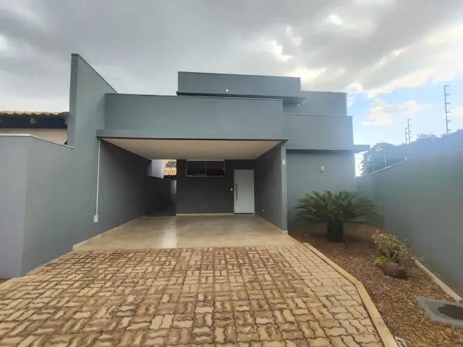 Casa de condomínio para aluguel tem 113 metros quadrados com 1 quarto