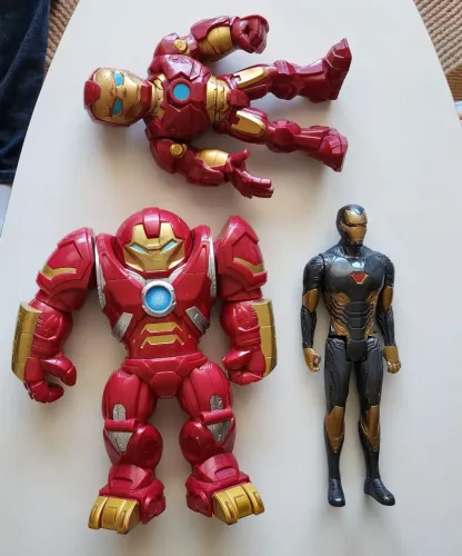 Kit com 3 bonecos Homem de Ferro