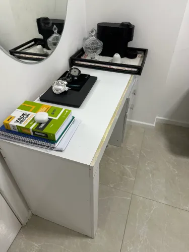 ESCRIVANINHA COM GAVETA 1,20m