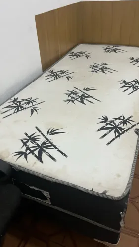 Cama de solteiro