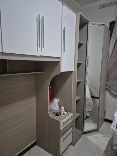 Guarda-roupa