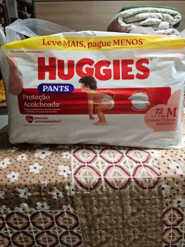 Vendo Fraldas Huggies Pants Tamanho M