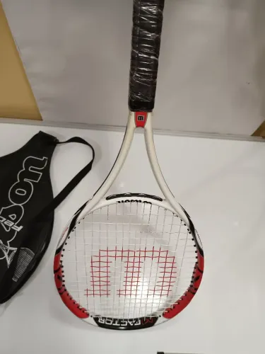 Raquete Wilson k factor six one 26 junior