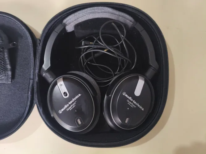 Fones Audio-Technica QuietPoint ATH-ANC7b