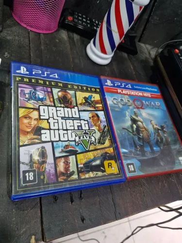 GTA V, GOD OF WAR pra vender 200