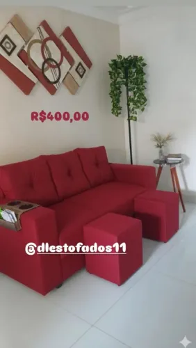 Sofá de 3L acompanhado de puffs quadrados diretamente da fábrica várias cores disponíveis 