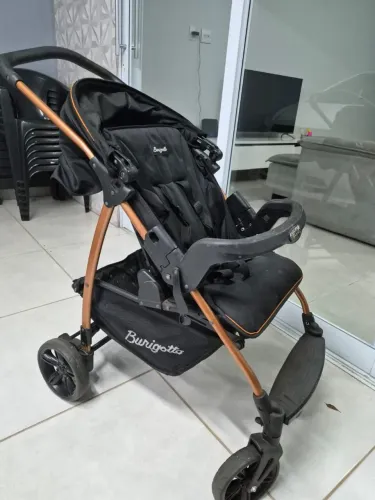 Carrinho de bebê Burigotto 
