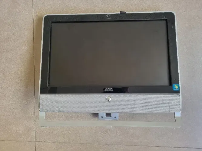 All-in-One AOC AA185 - Somente Carcaça / Projetos / Peças