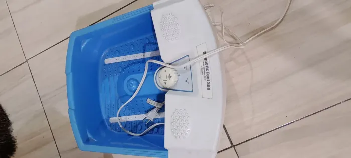 Hidromassageador de pés