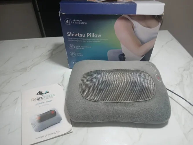 Shiatsu Pillow usado em estado de novo