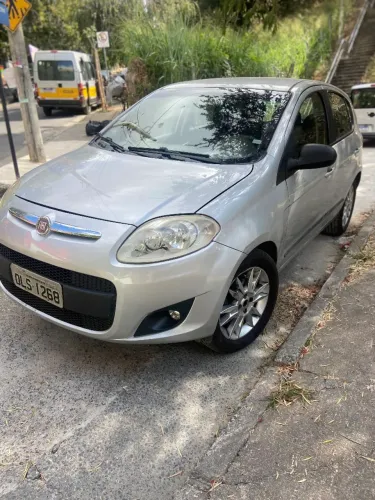 Fiat Palio Essence 1.6 Flex 16V 5P 2013