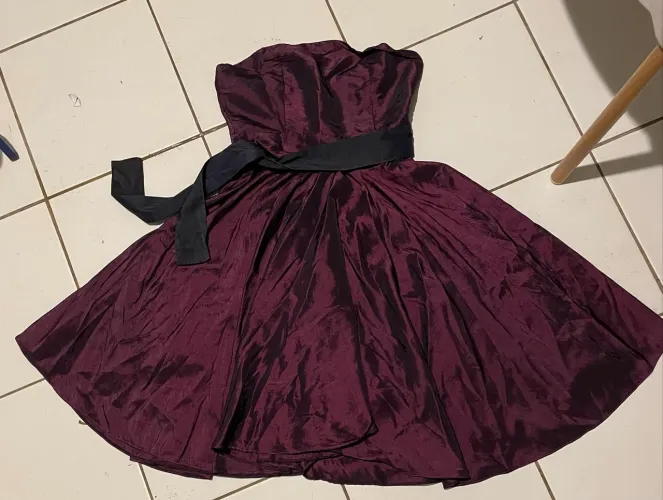 Vestido de tafetá 