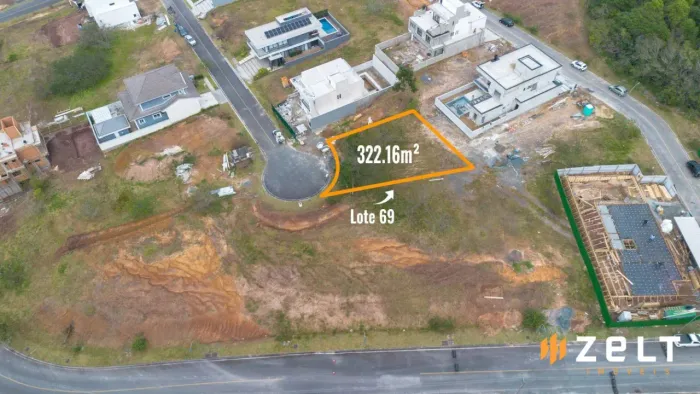 Lote à Venda em Condomínio Fechado com 322m² no bairro Ponta Aguda em Blumenau