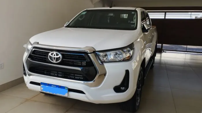 Toyota Hilux CD SRV 4X4 2.8 TDI Diesel Aut. 2021