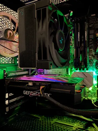PC GAMER RTX 3050 + RYZEN 7 5700x