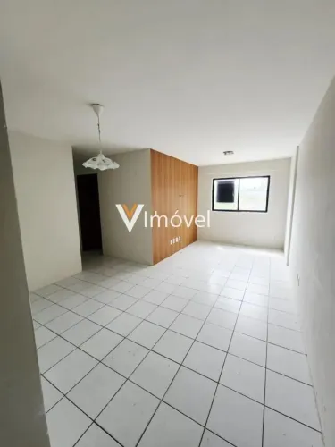 Apartamento bem localizado, muito ventilado e nascente no Poço.